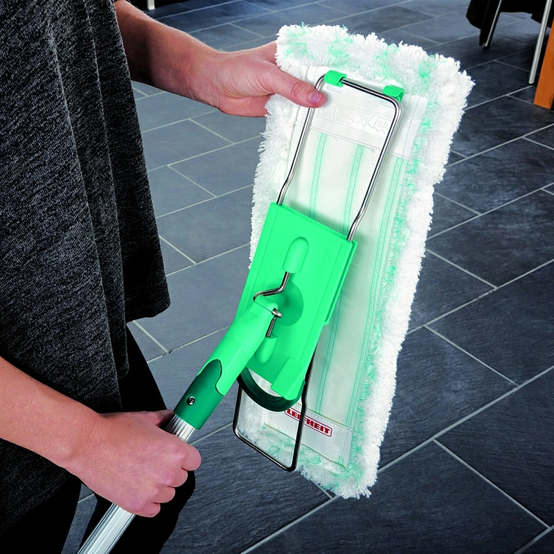 3 Швабра с рифленой ручкой Leifheit Hausrein micro duo, цвет серебряный фото 5